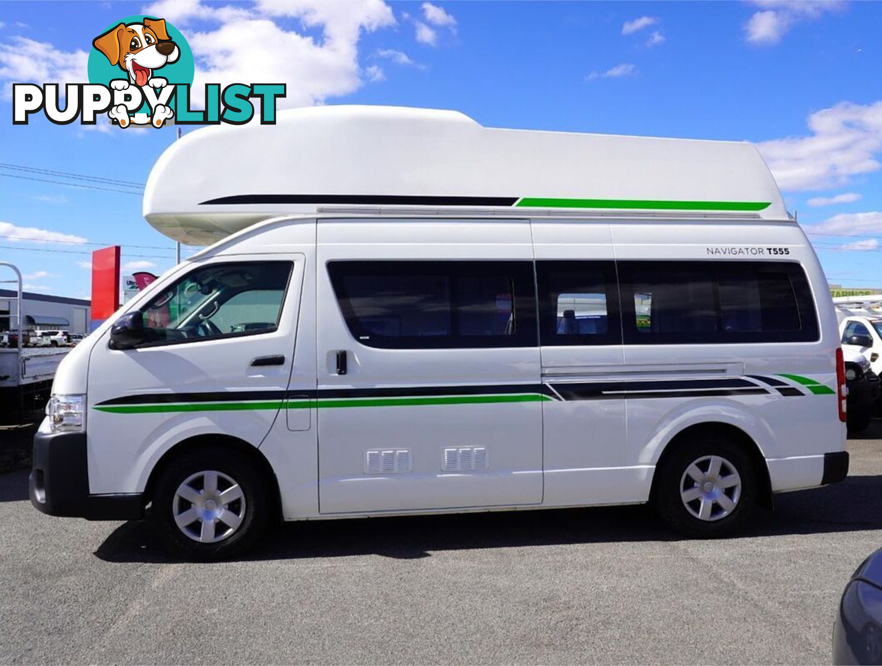 2018 TOYOTA HIACE  TRH221R 