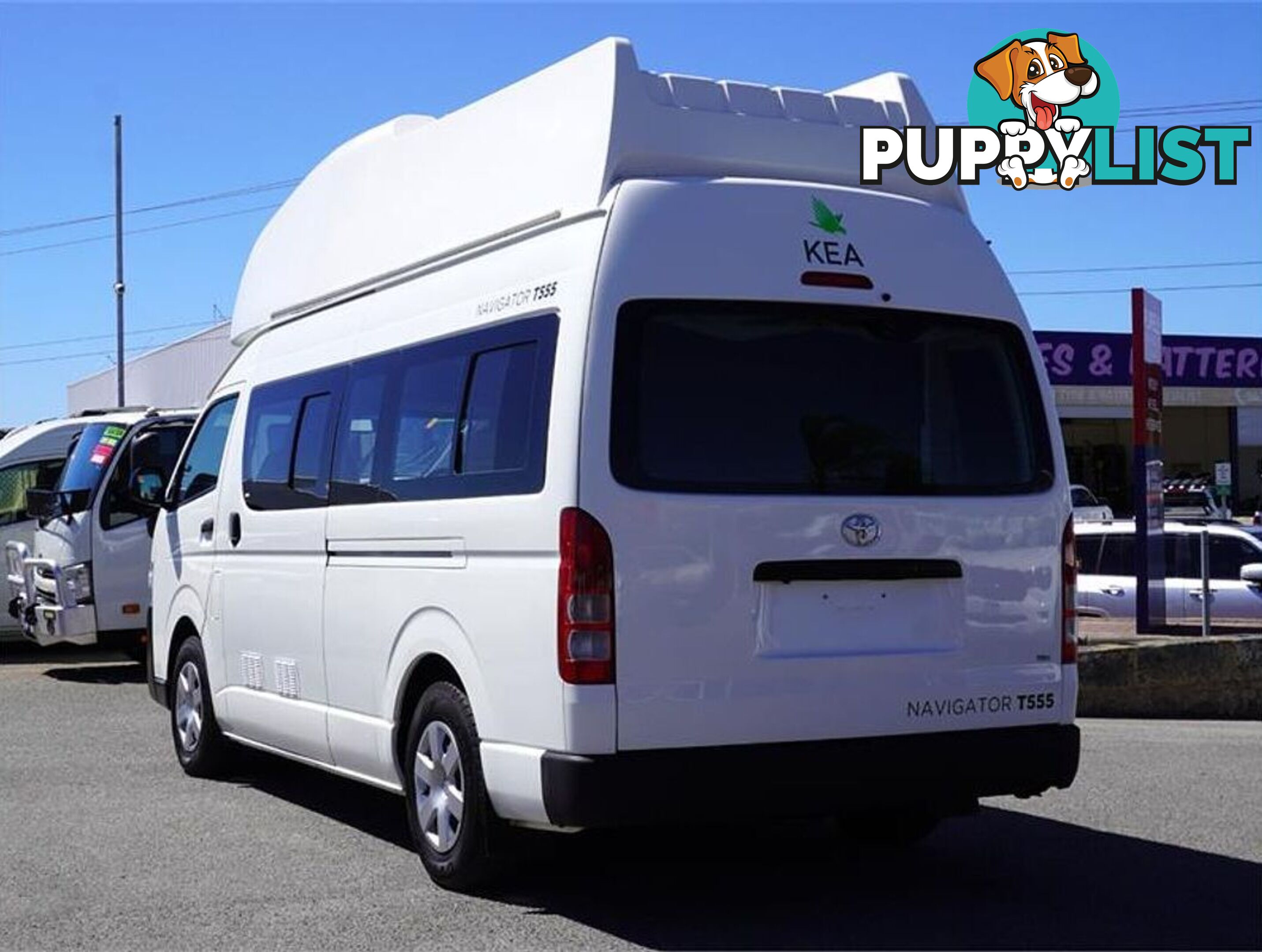 2018 TOYOTA HIACE  TRH221R 