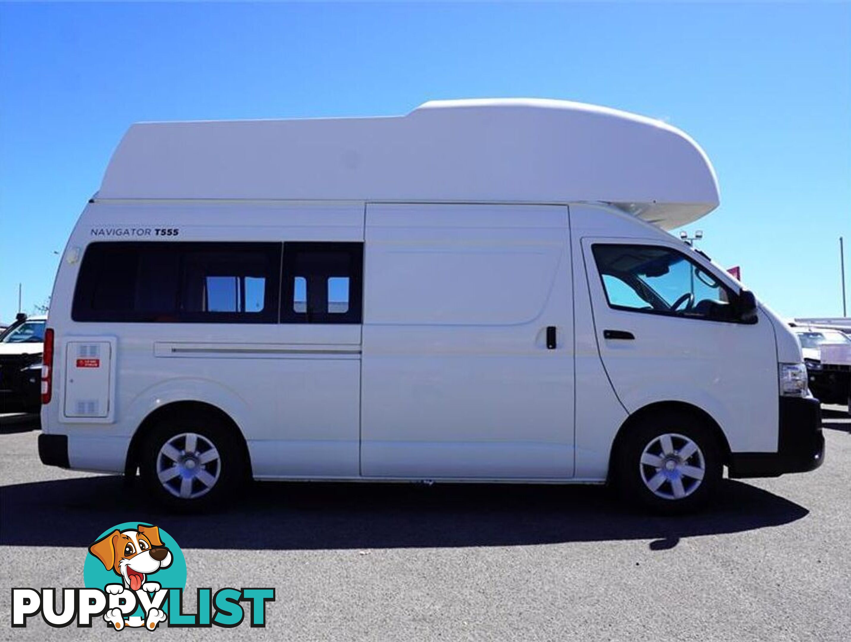 2018 TOYOTA HIACE  TRH221R 