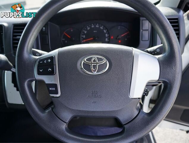2018 TOYOTA HIACE  TRH221R 