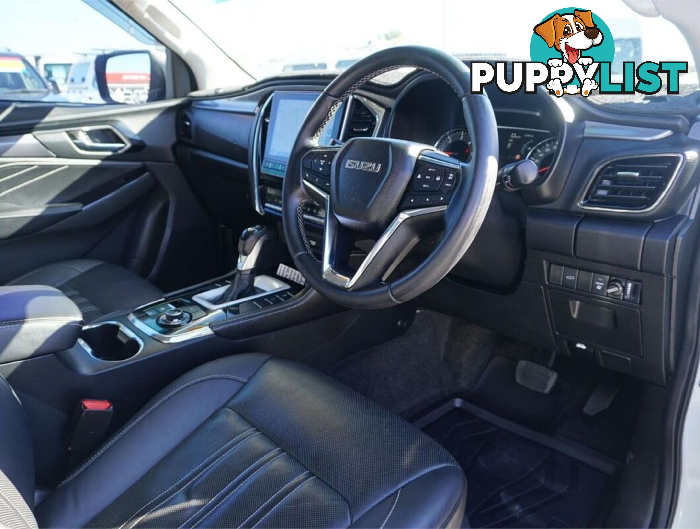 2021 ISUZU MU-X   