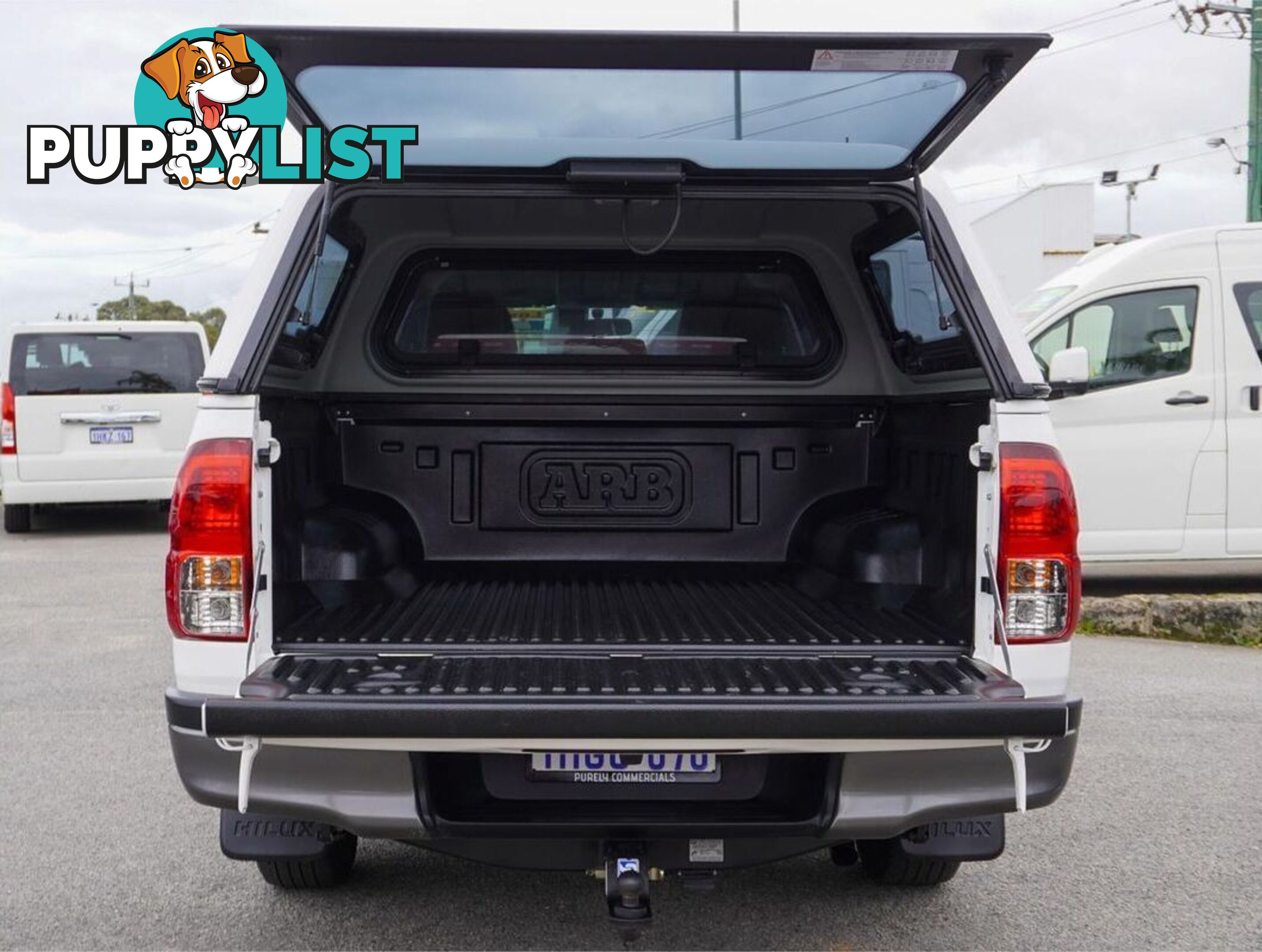 2021 TOYOTA HILUX  TGN121R 