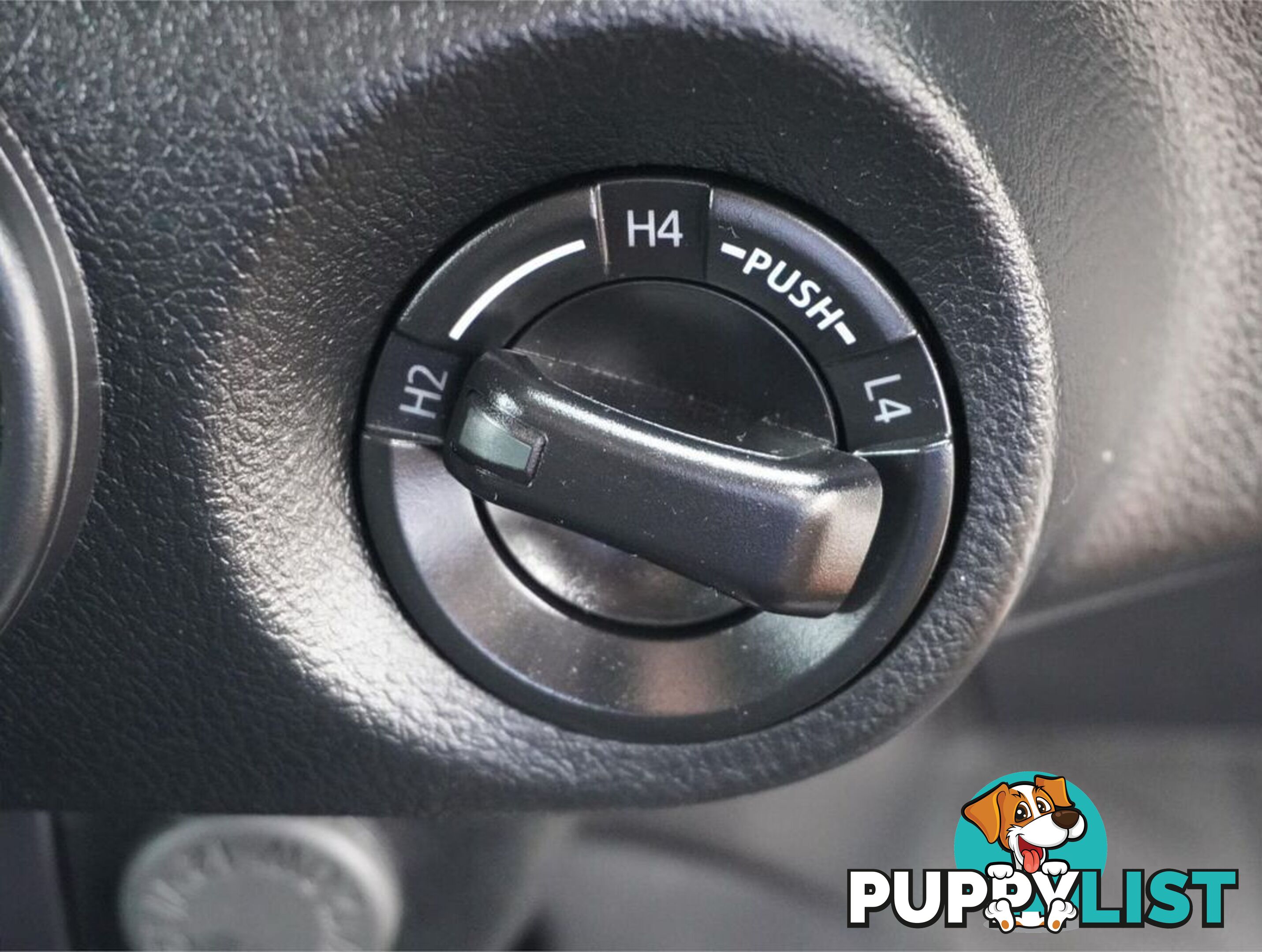 2019 TOYOTA HILUX  GUN126R 