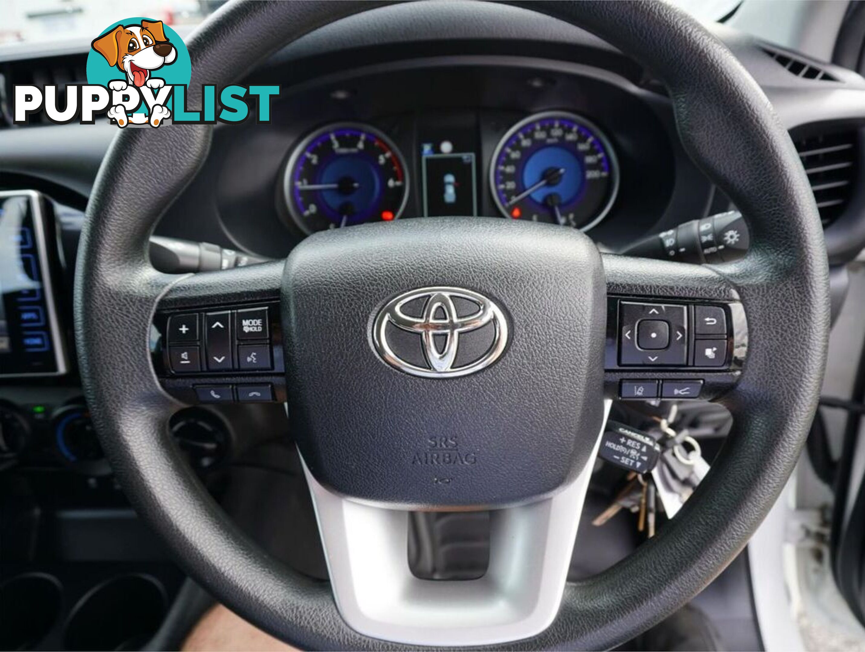 2019 TOYOTA HILUX  GUN126R 