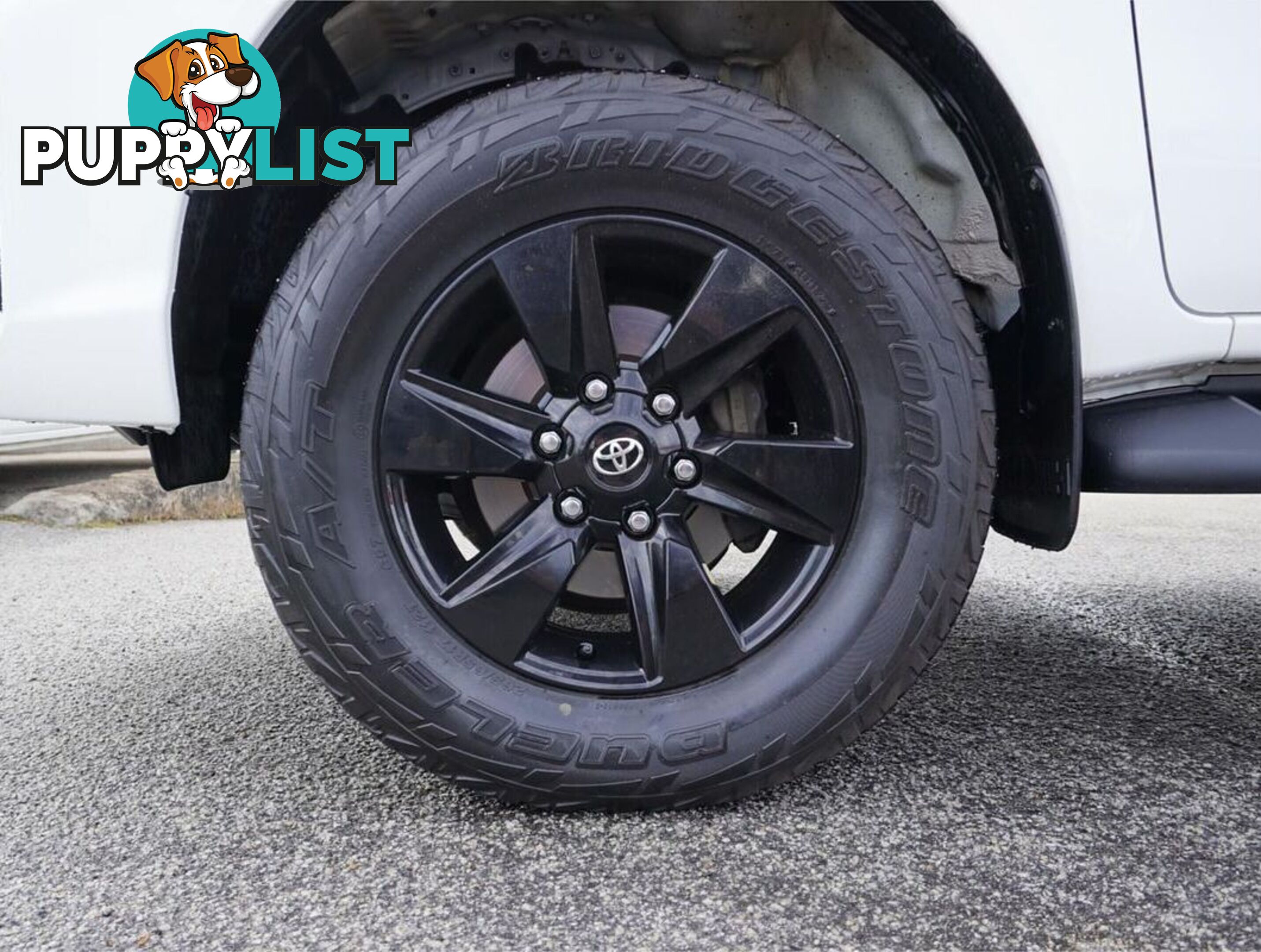 2019 TOYOTA HILUX  GUN126R 