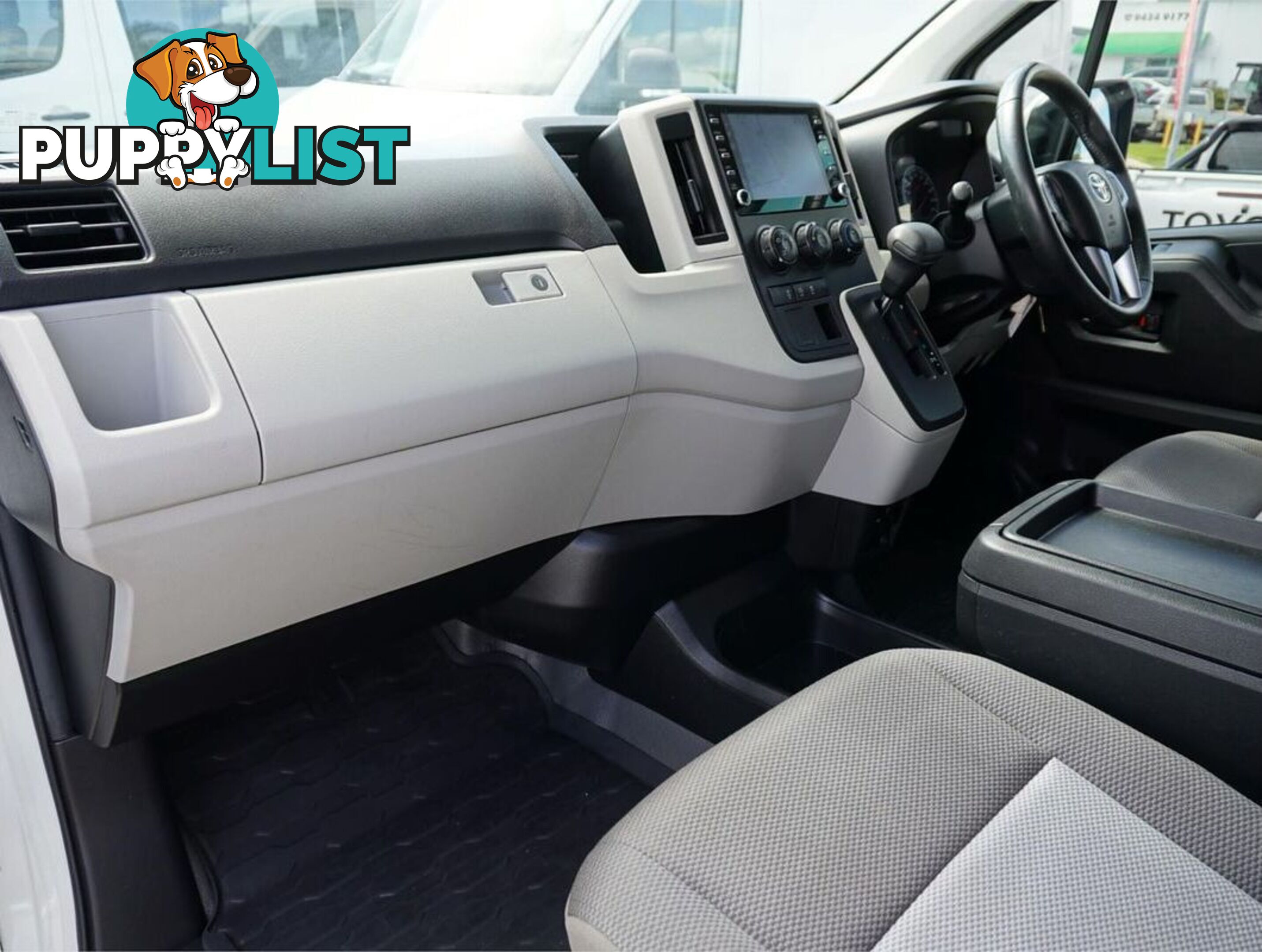 2021 TOYOTA HIACE  GDH300R 