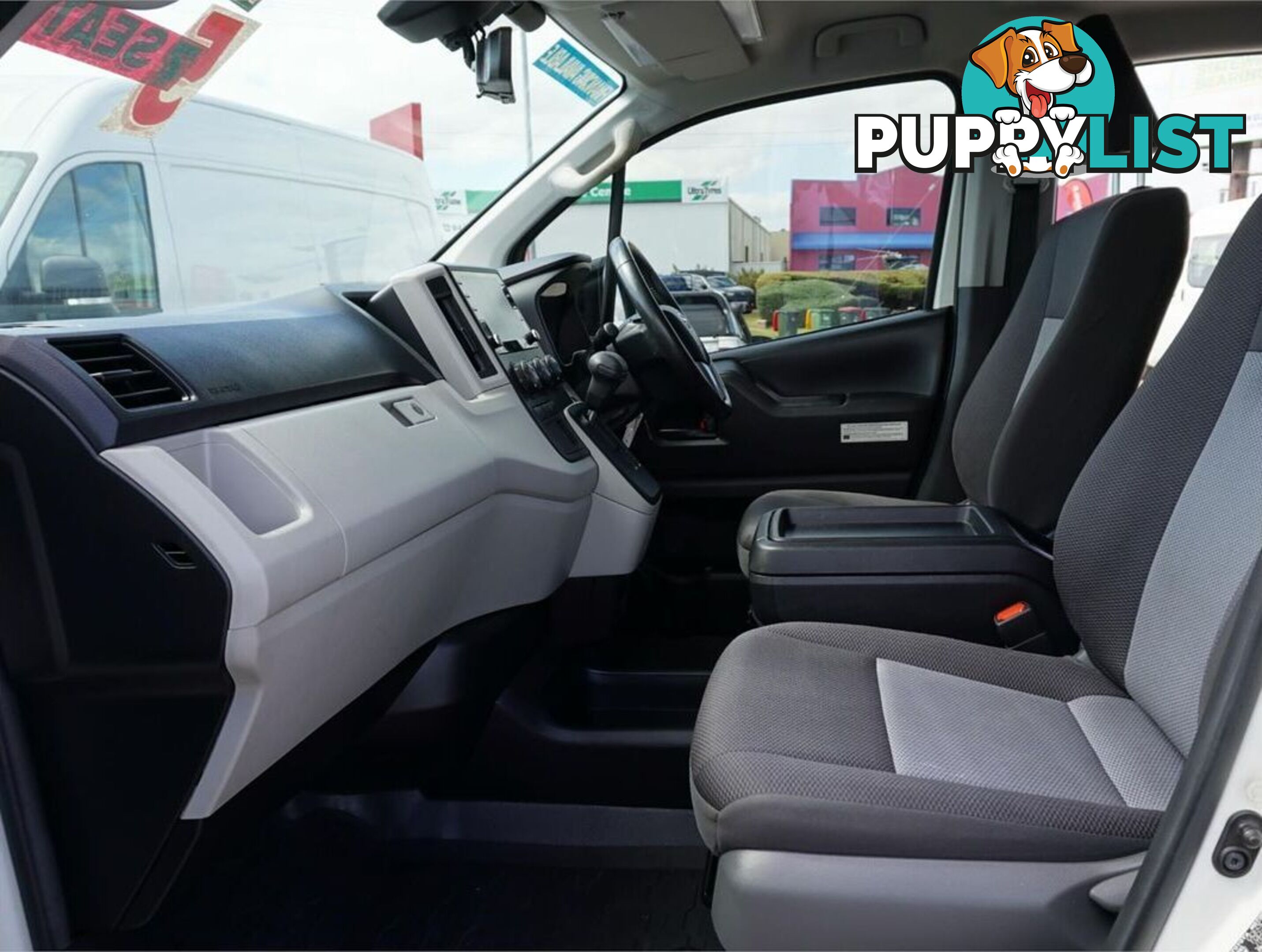2021 TOYOTA HIACE  GDH300R 