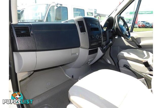 2011 VOLKSWAGEN CRAFTER  2EF1 