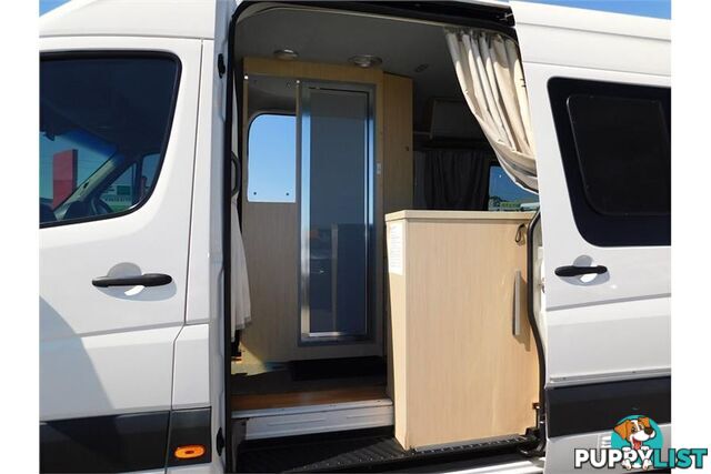 2011 VOLKSWAGEN CRAFTER  2EF1 