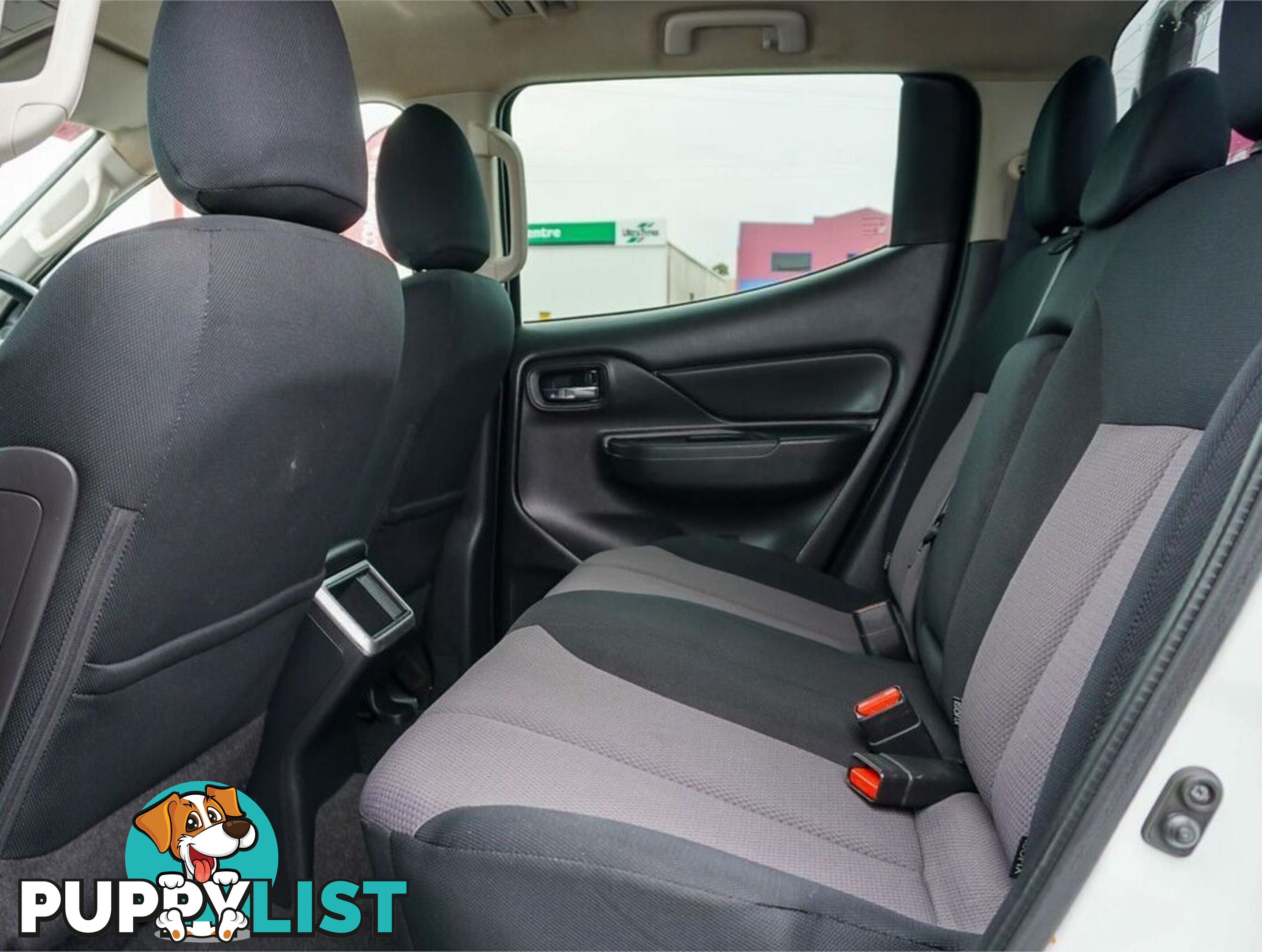 2020 MITSUBISHI TRITON  MR 
