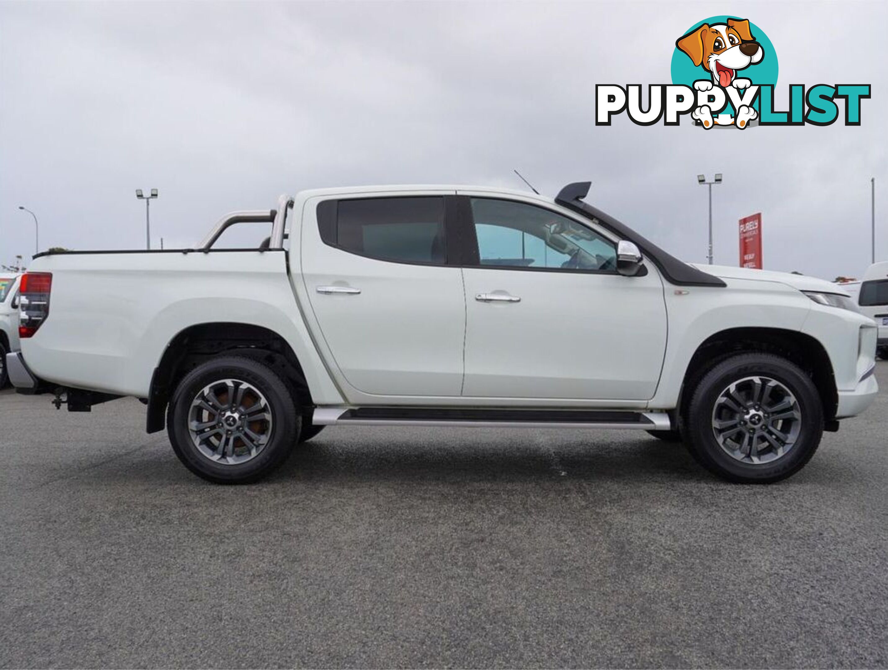2020 MITSUBISHI TRITON  MR 