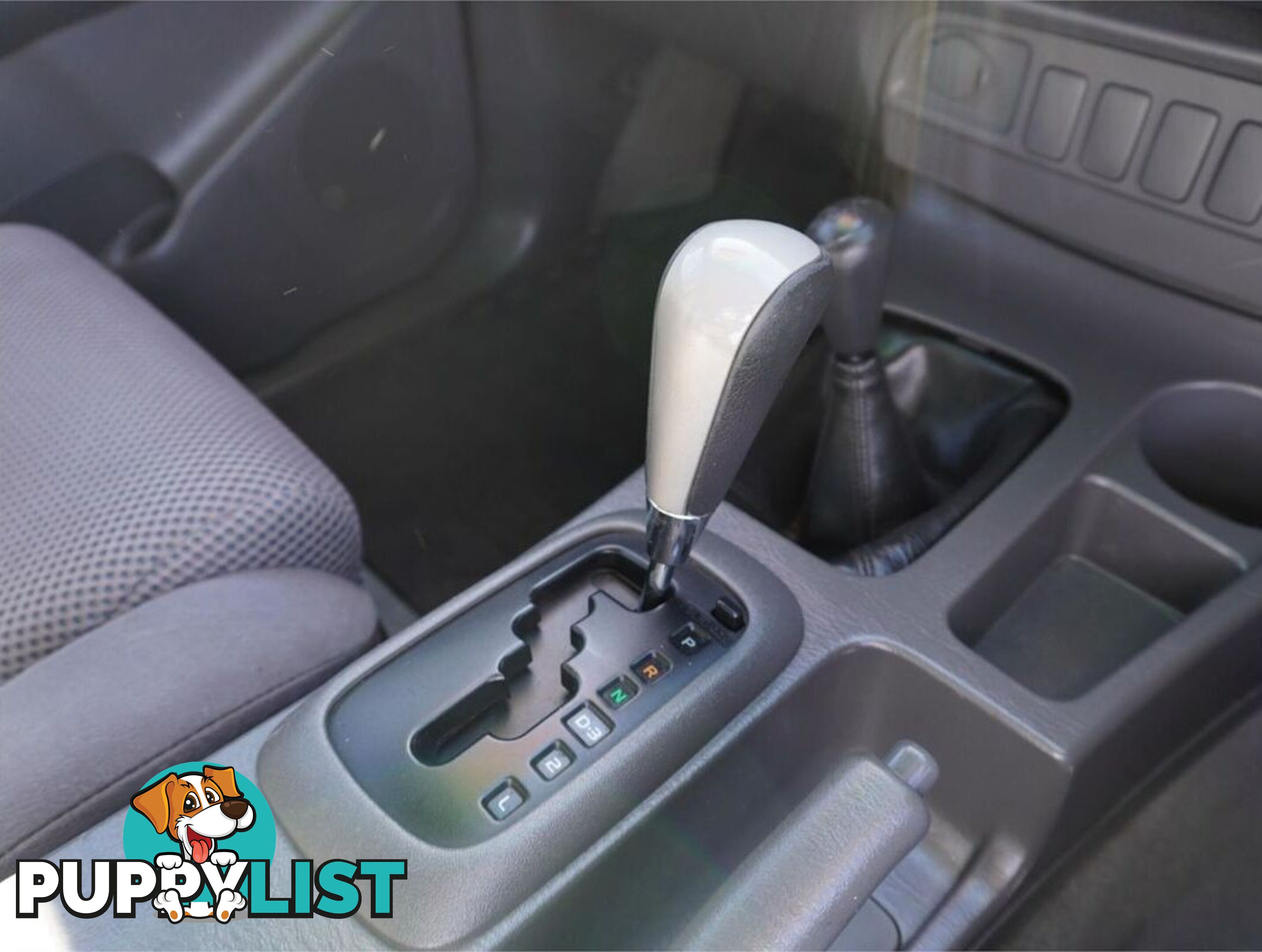 2013 TOYOTA HILUX  KUN26R 