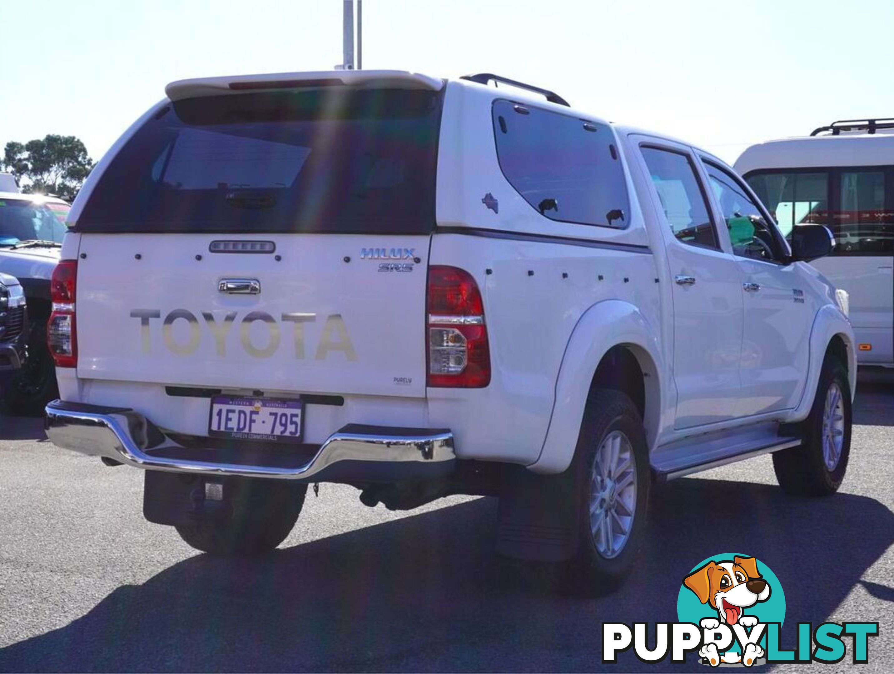 2013 TOYOTA HILUX  KUN26R 