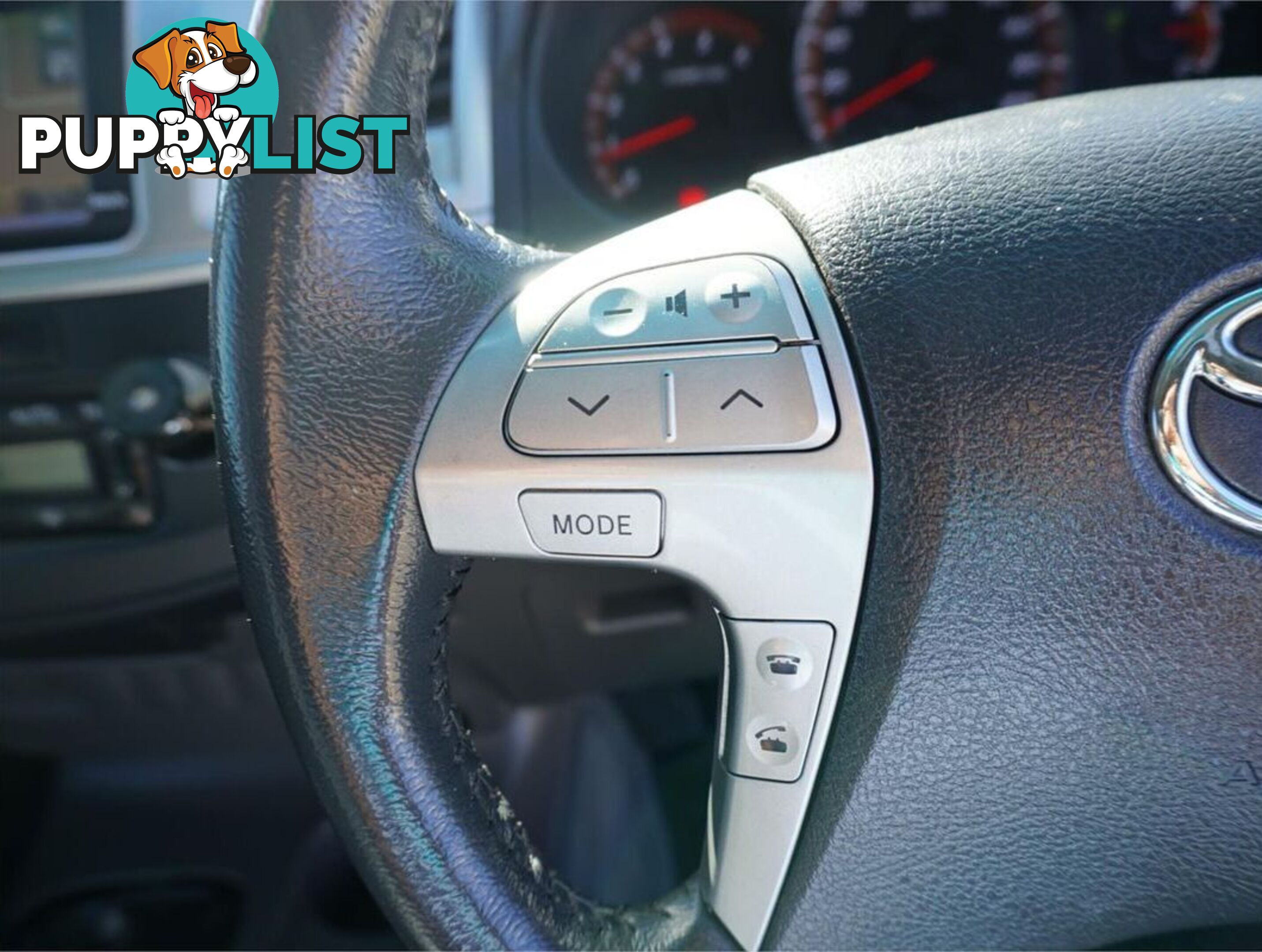 2013 TOYOTA HILUX  KUN26R 