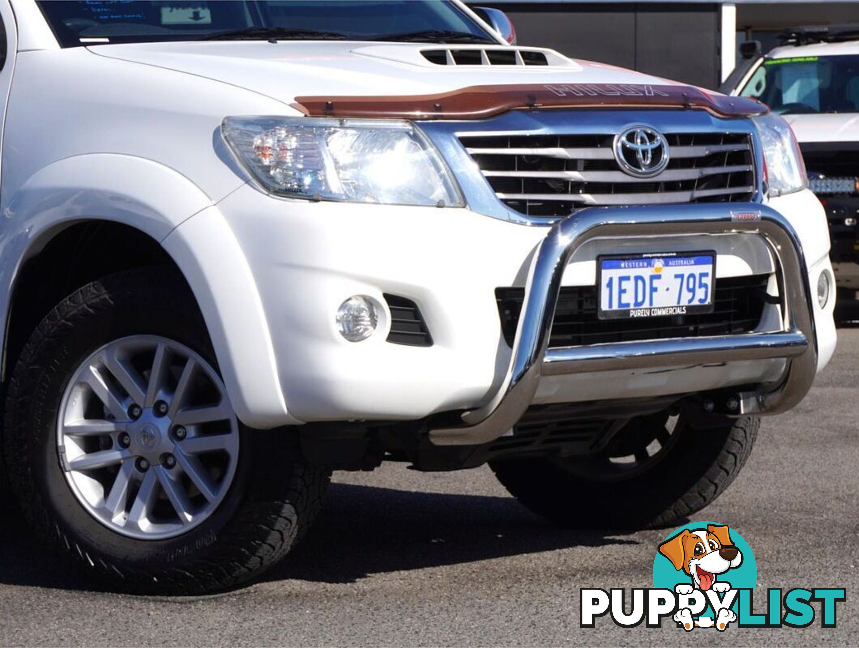 2013 TOYOTA HILUX  KUN26R 