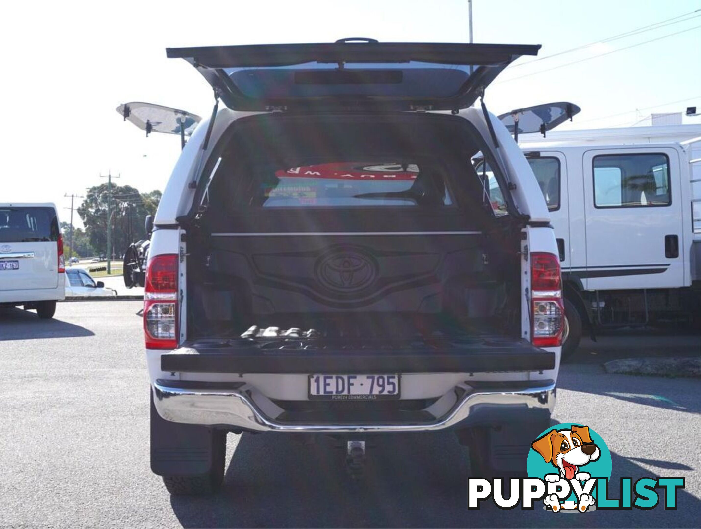 2013 TOYOTA HILUX  KUN26R 