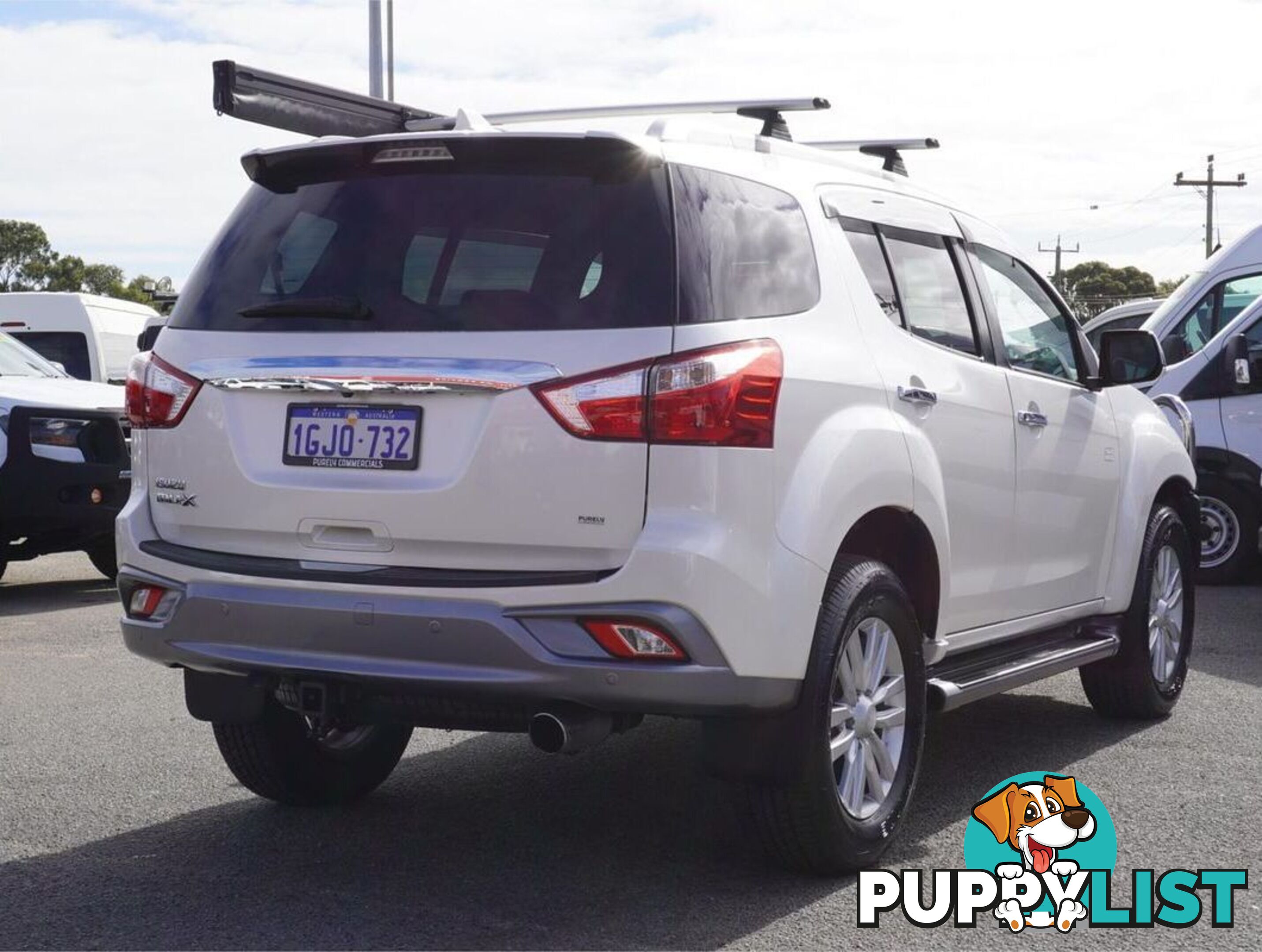2017 ISUZU MU-X   