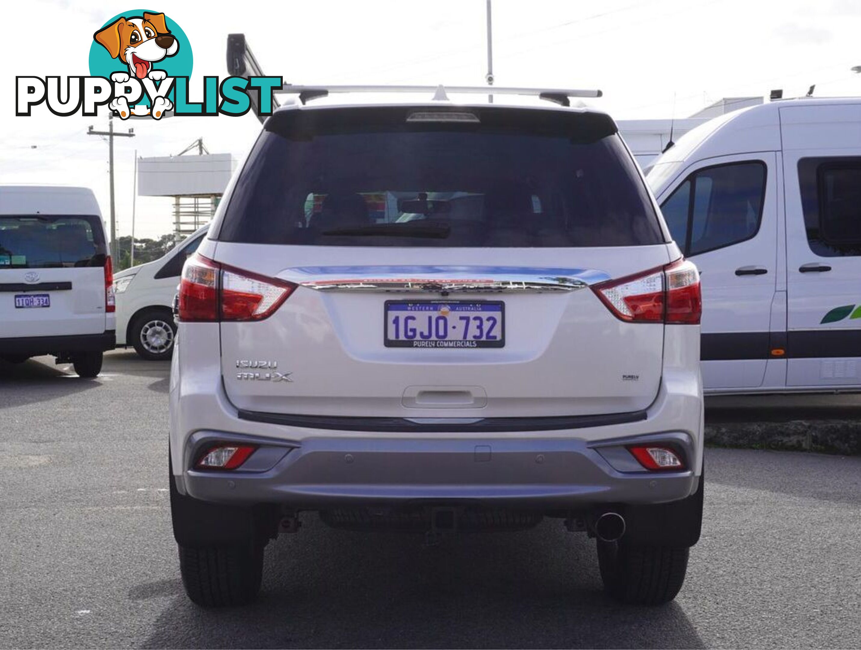 2017 ISUZU MU-X   
