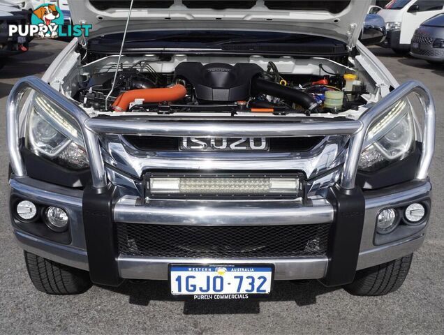 2017 ISUZU MU-X   