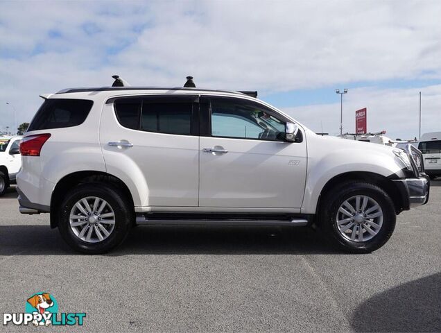 2017 ISUZU MU-X   