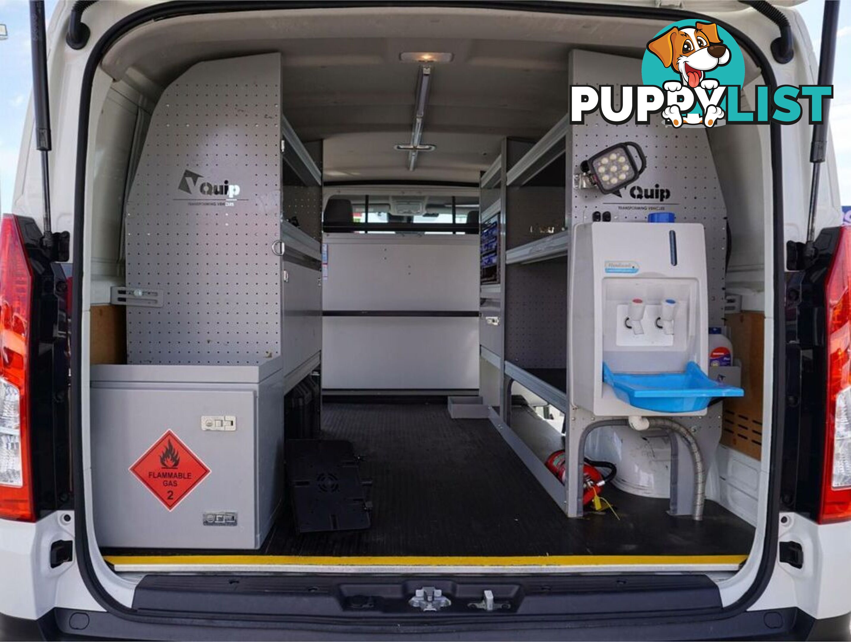 2019 TOYOTA HIACE  GDH300R 