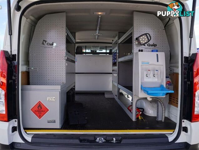 2019 TOYOTA HIACE  GDH300R 