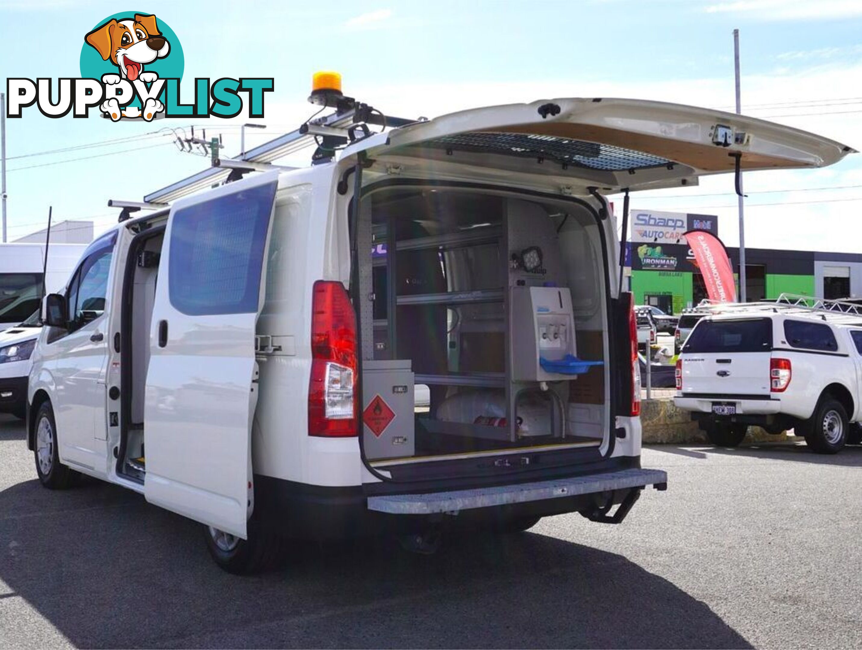 2019 TOYOTA HIACE  GDH300R 