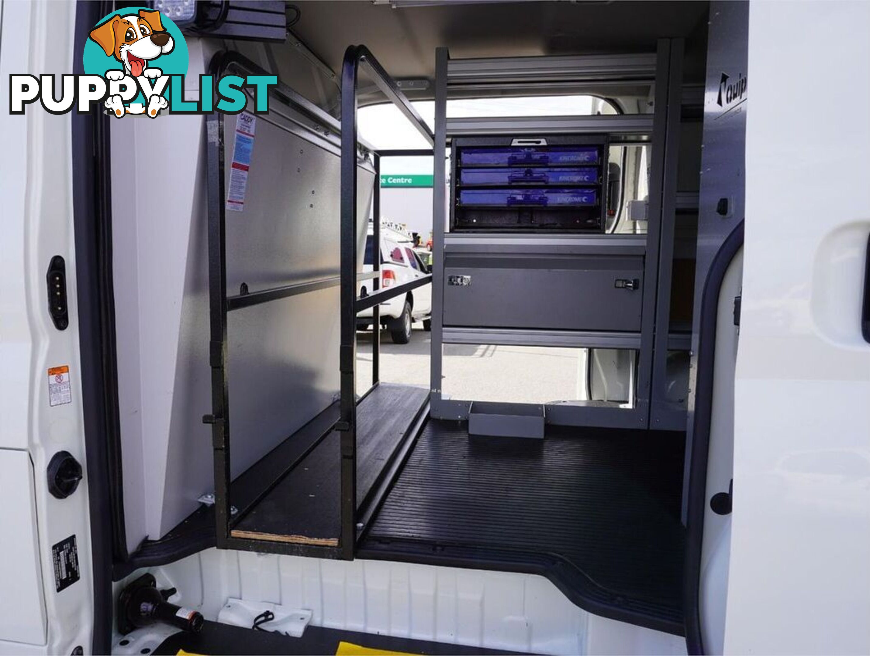 2019 TOYOTA HIACE  GDH300R 
