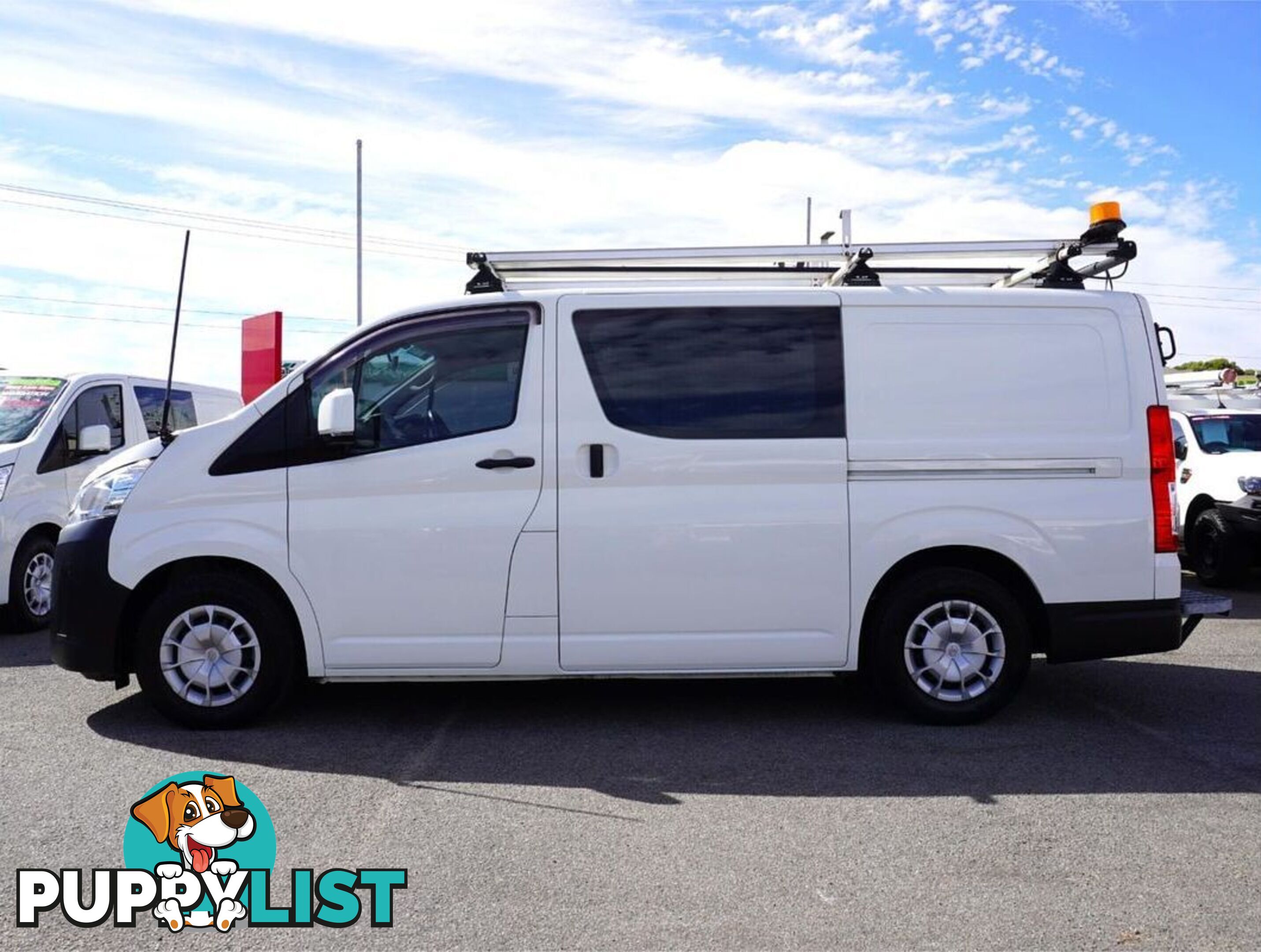 2019 TOYOTA HIACE  GDH300R 