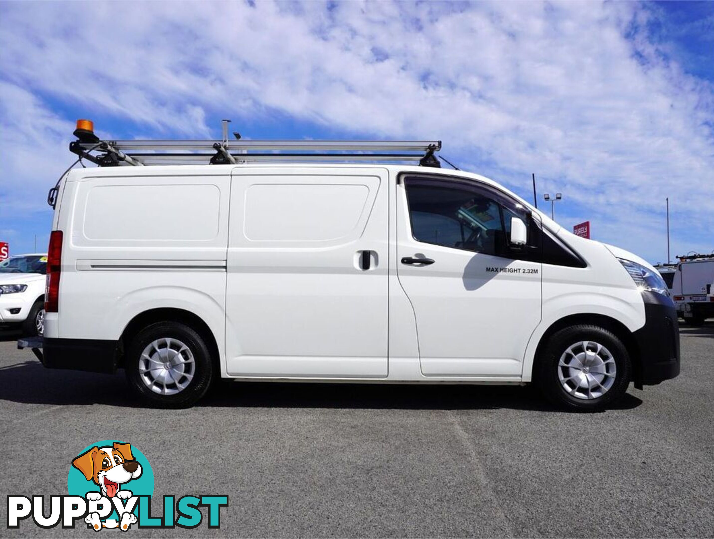 2019 TOYOTA HIACE  GDH300R 