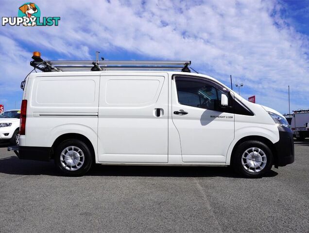 2019 TOYOTA HIACE  GDH300R 