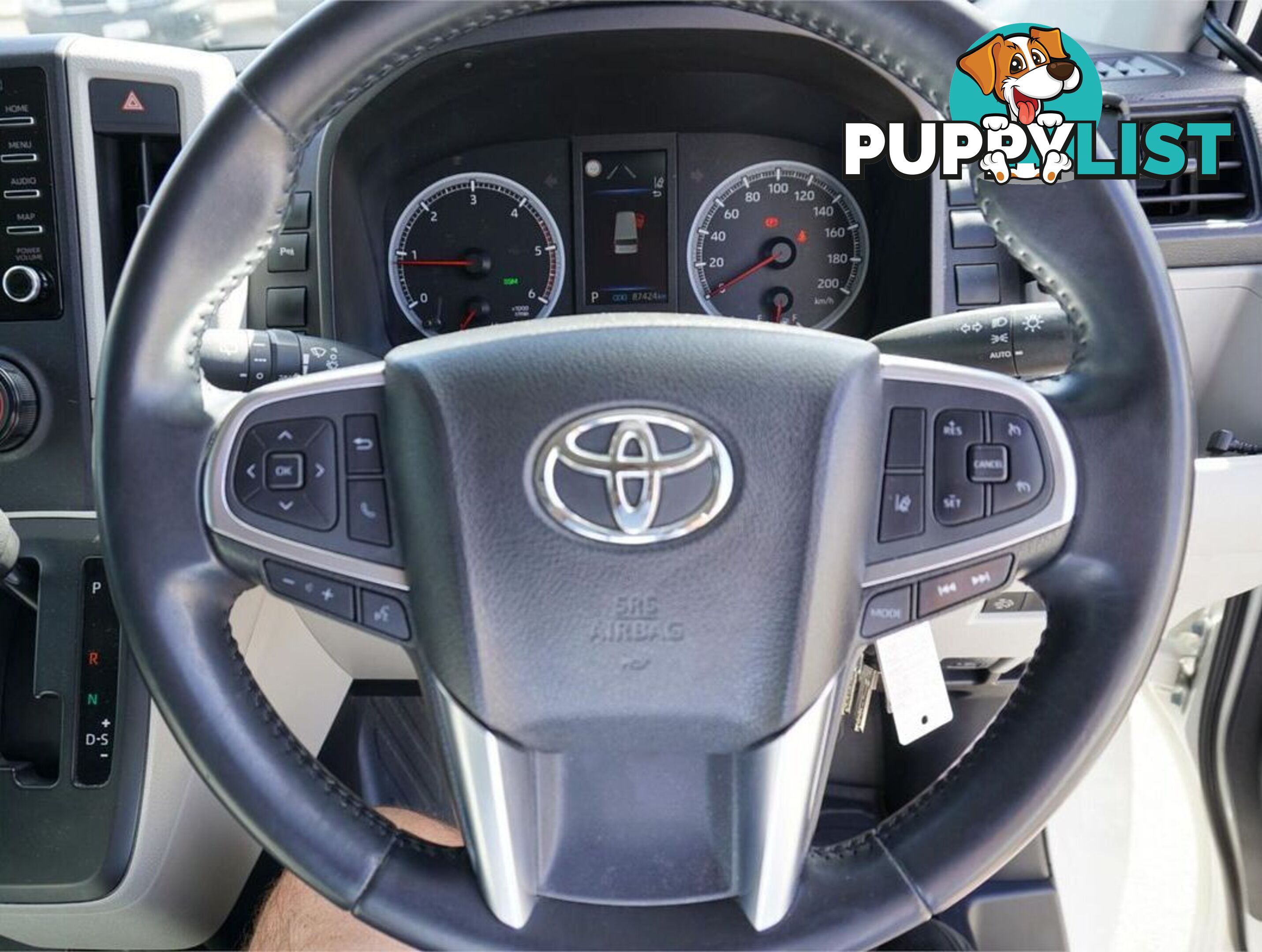 2019 TOYOTA HIACE  GDH300R 