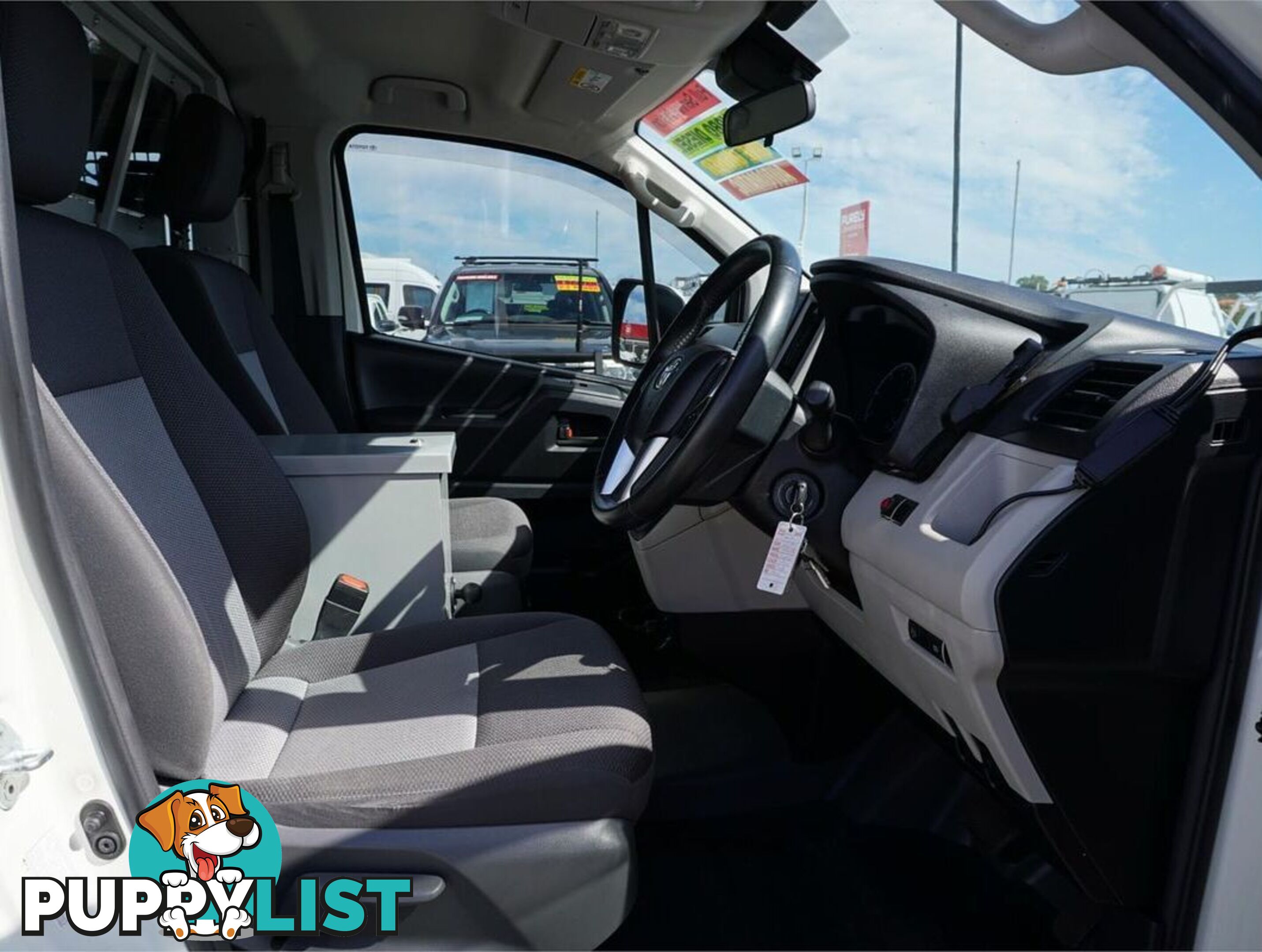2019 TOYOTA HIACE  GDH300R 