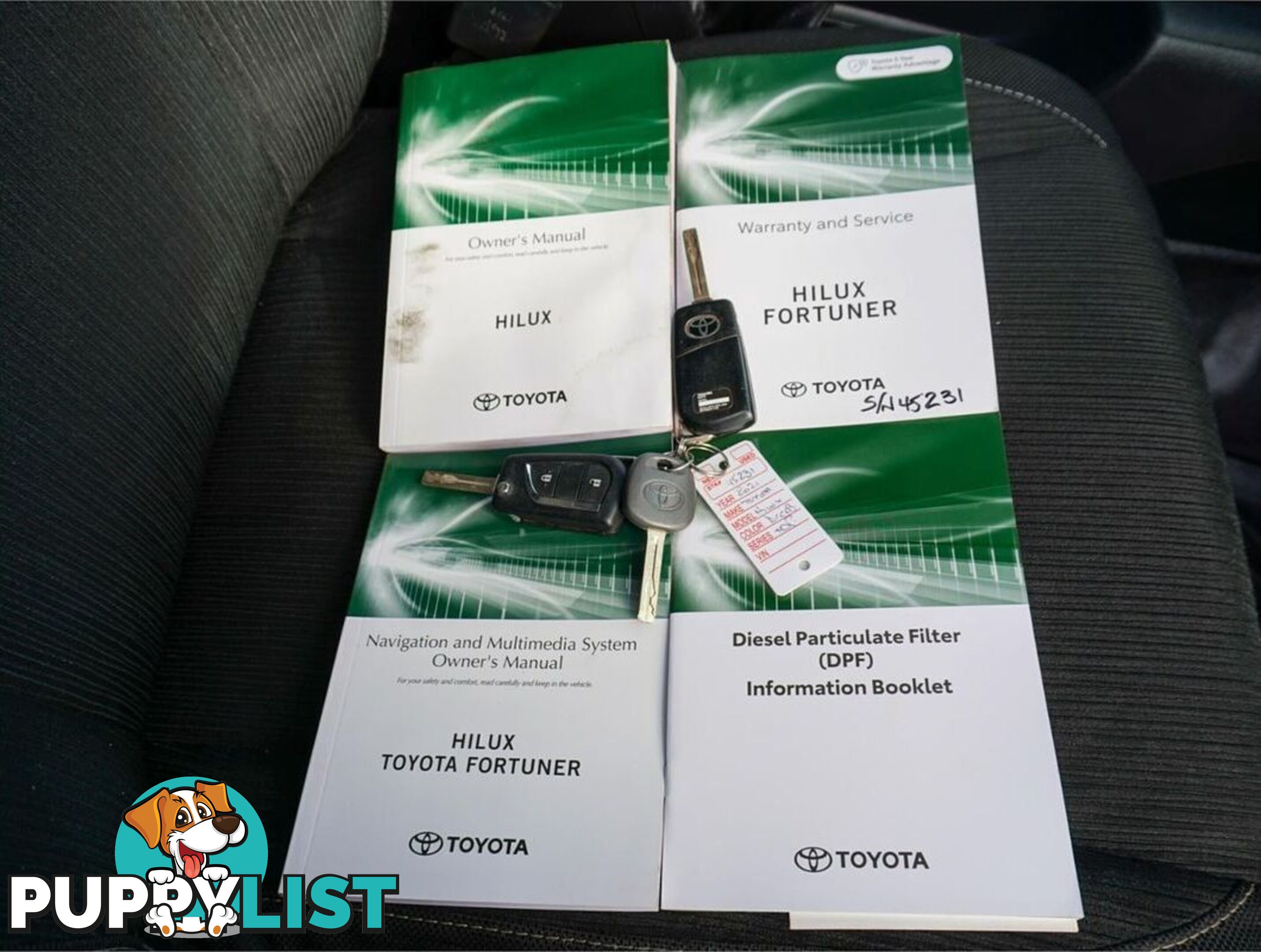 2021 TOYOTA HILUX  GUN126R 
