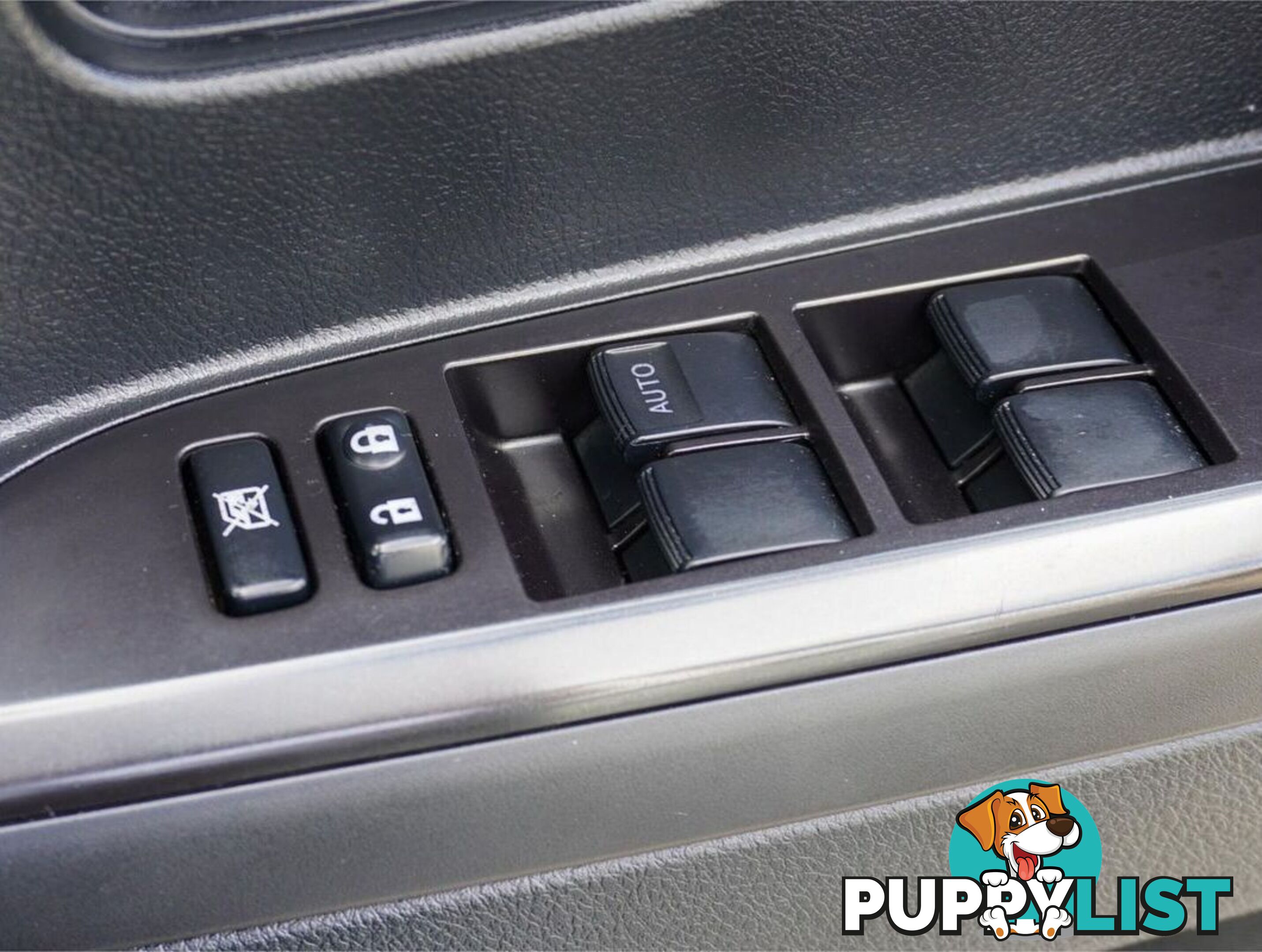 2018 TOYOTA LANDCRUISER  VDJ200R 