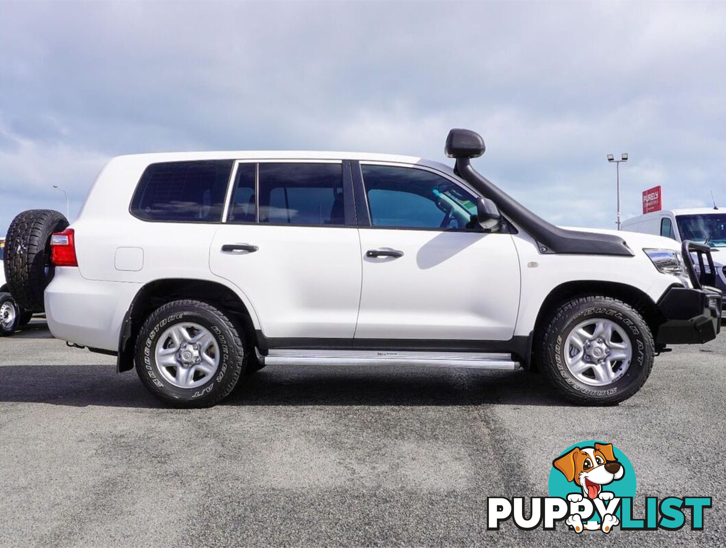 2018 TOYOTA LANDCRUISER  VDJ200R 