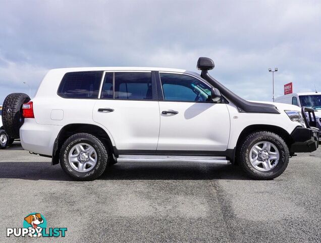 2018 TOYOTA LANDCRUISER  VDJ200R 