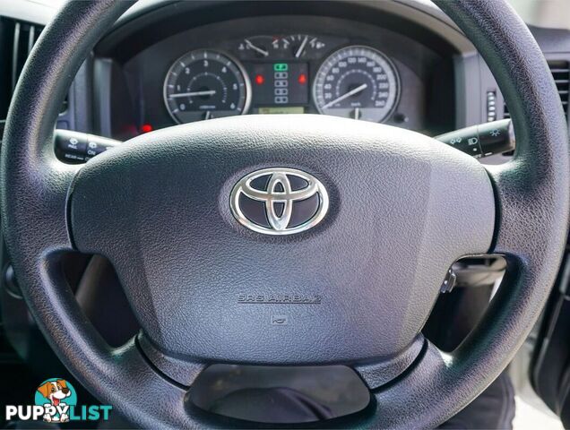 2018 TOYOTA LANDCRUISER  VDJ200R 