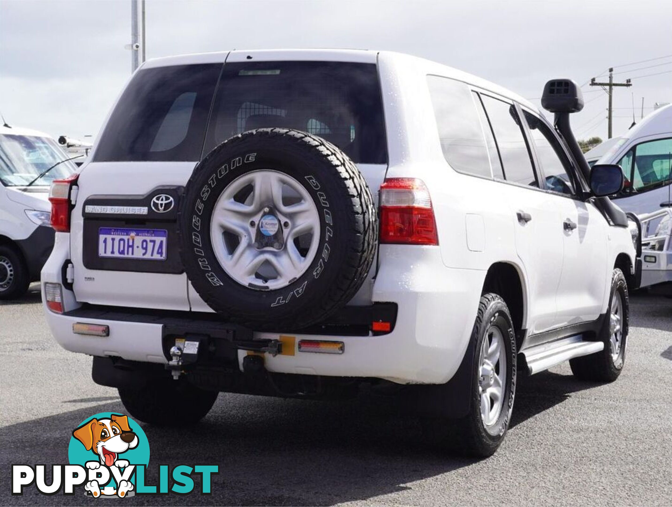 2018 TOYOTA LANDCRUISER  VDJ200R 