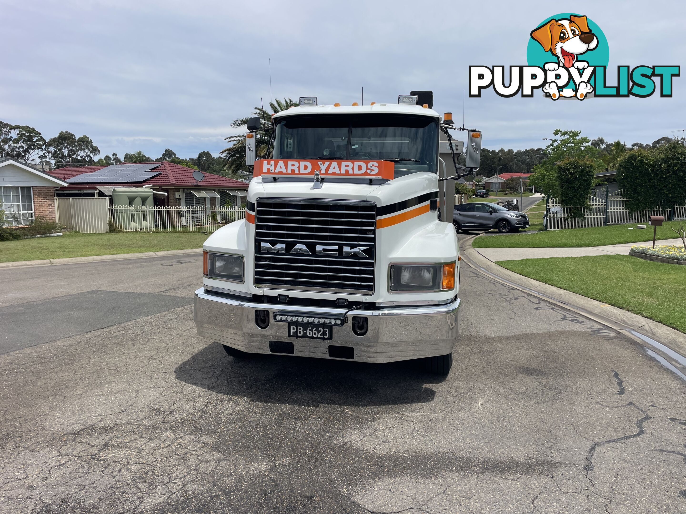 1998 Mack CH Fleet-Liner Tipper Truck
