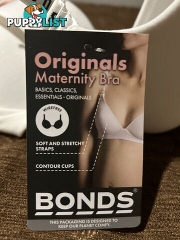Ladies brand-new assorted bras size 16 F x 3