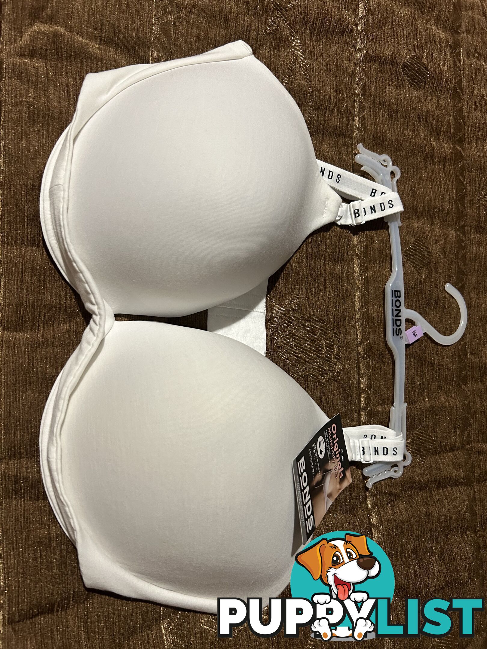Ladies brand-new assorted bras size 16 F x 3