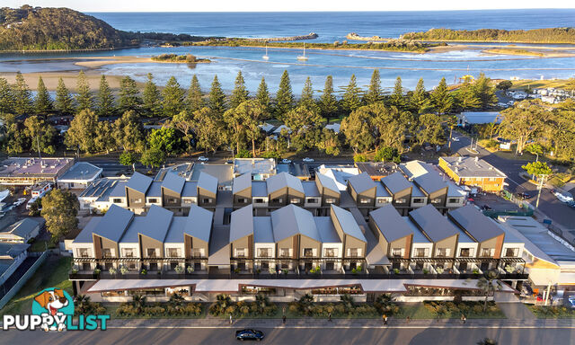 Cove 3 bedroom ensuite townhouse NAROOMA NSW 2546