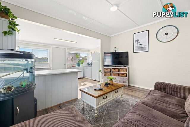 28 Mcmillan Road NAROOMA NSW 2546