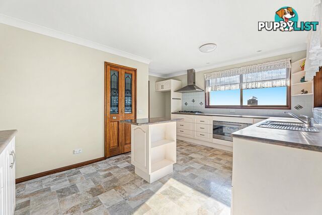 22 Warbler Crescent NORTH NAROOMA NSW 2546