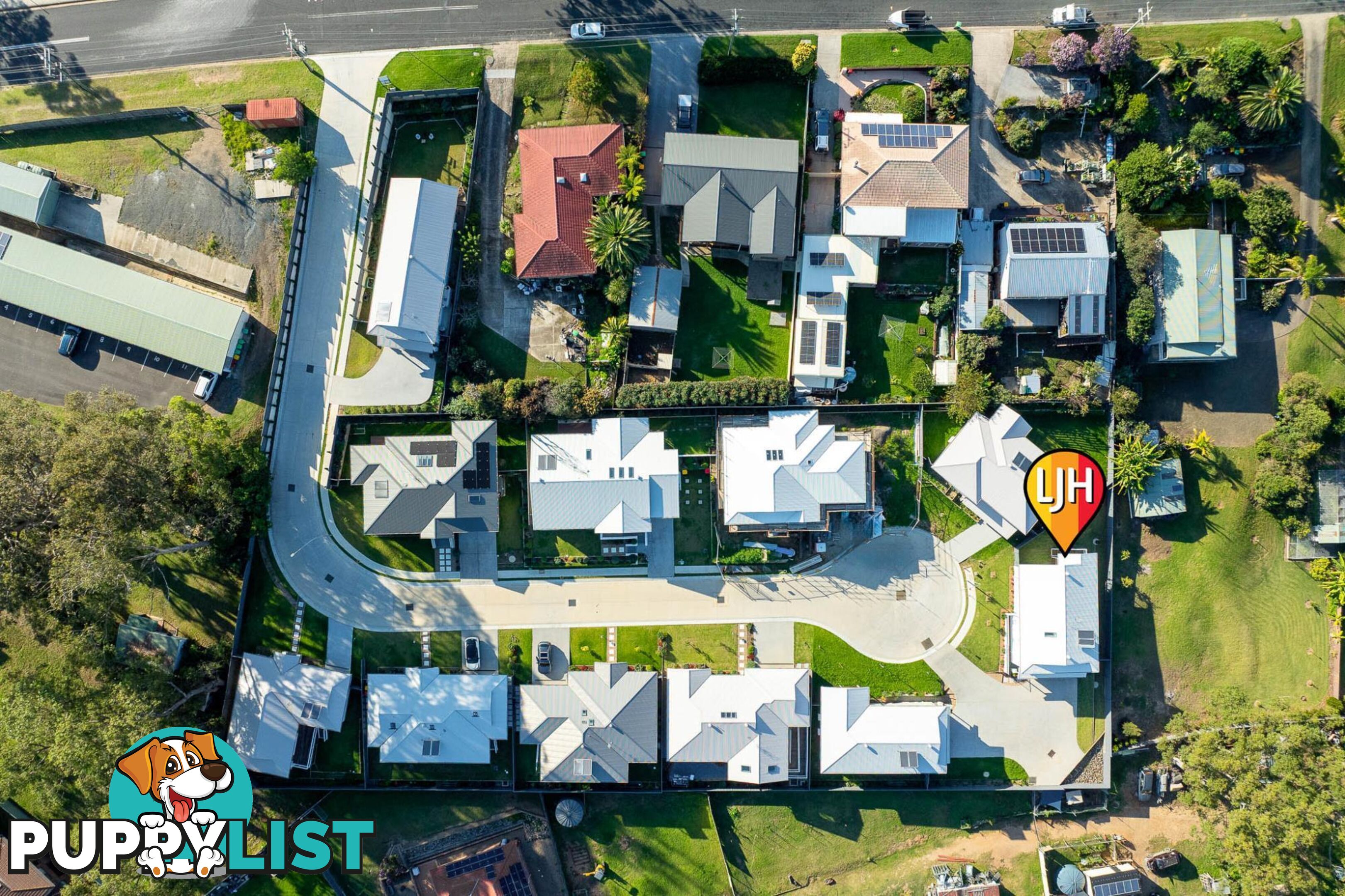 12 Yellowfin Close NAROOMA NSW 2546