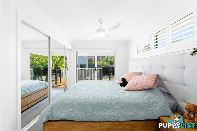12 Yellowfin Close NAROOMA NSW 2546