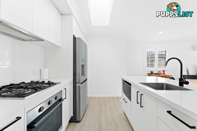 12 Yellowfin Close NAROOMA NSW 2546