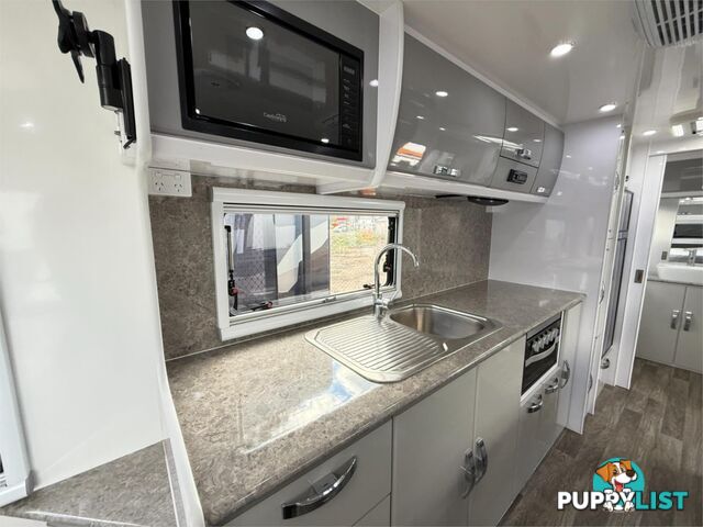 2023 SNOWY RIVER SRC-23 CARAVAN 23FT