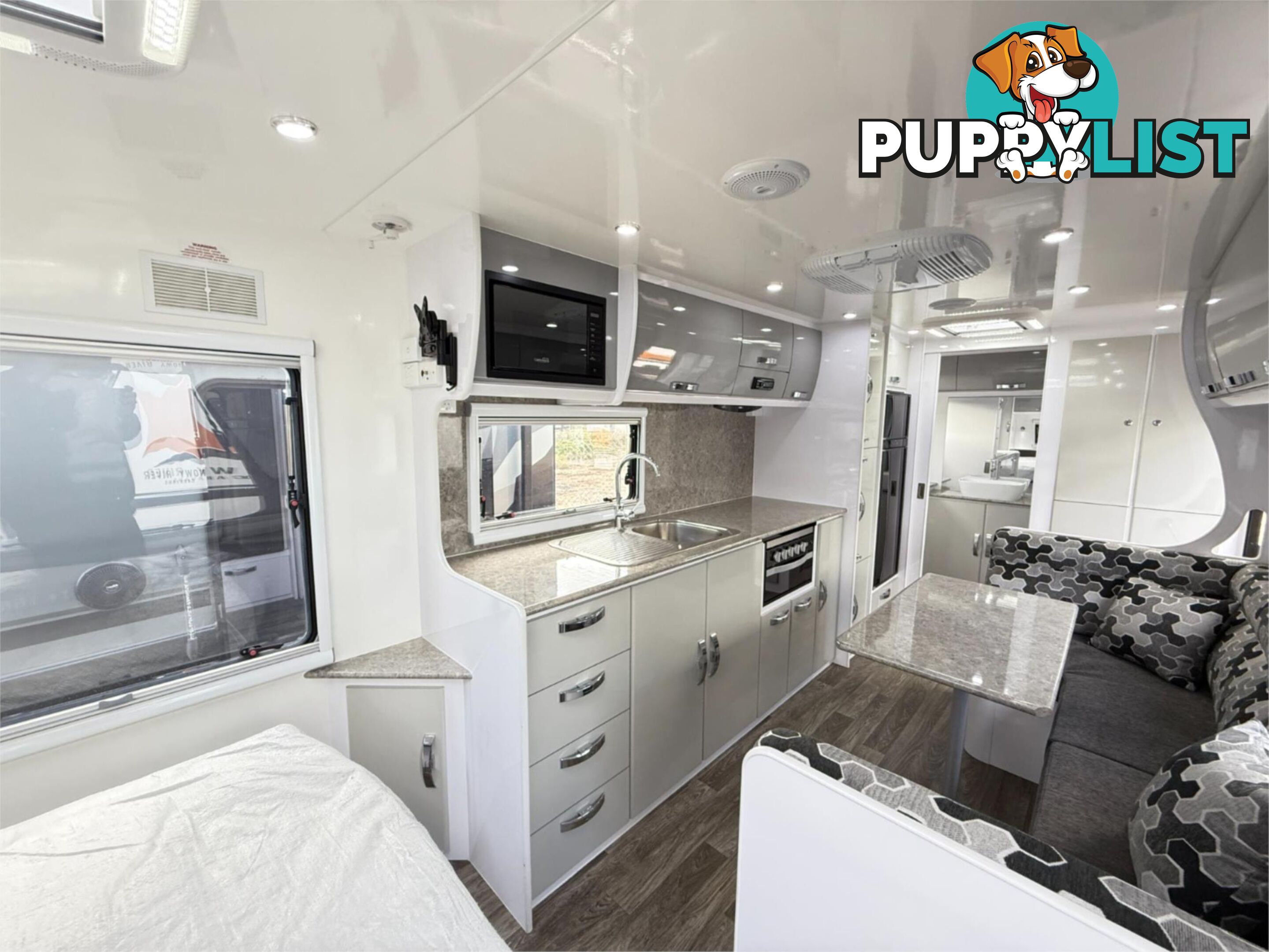 2023 SNOWY RIVER SRC-23 CARAVAN 23FT
